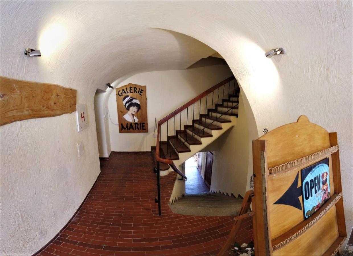 Apartment Galerie Marie Cesky Krumlov Bagian luar foto